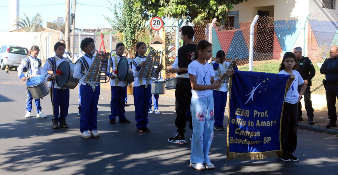 Unidades escolares celebram a Independência do Brasil com desfiles e apresentações